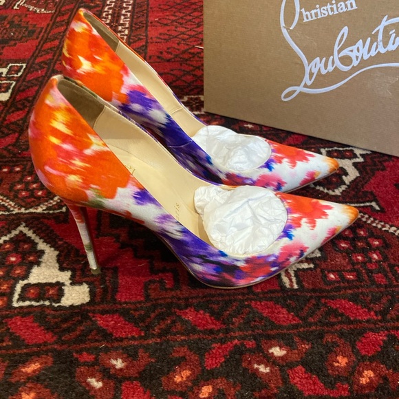 CHRISTIAN LOUBOUTIN Multicolor Print Satin Decollete 554 100 Pumps Heels 37.5 - Picture 6 of 7